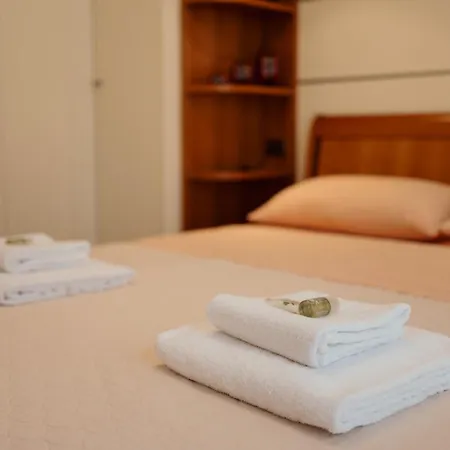 Guesthost - Penthouse With Terrace Sanremo