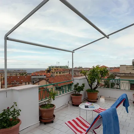Appartement Guesthost - Penthouse With Terrace San Remo