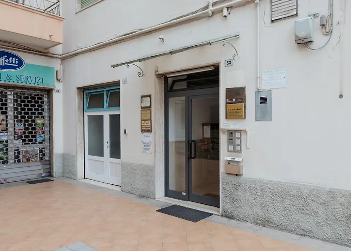 Guesthost - Penthouse With Terrace Sanremo