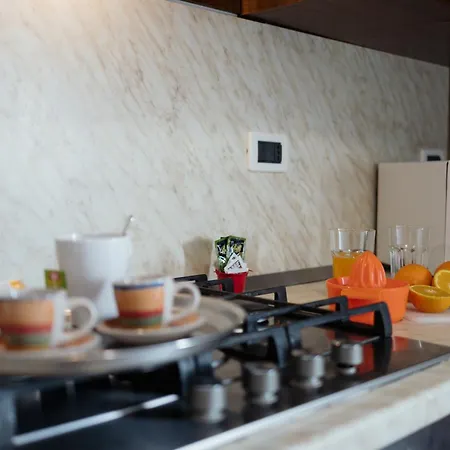 Guesthost - Penthouse With Terrace * Sanremo