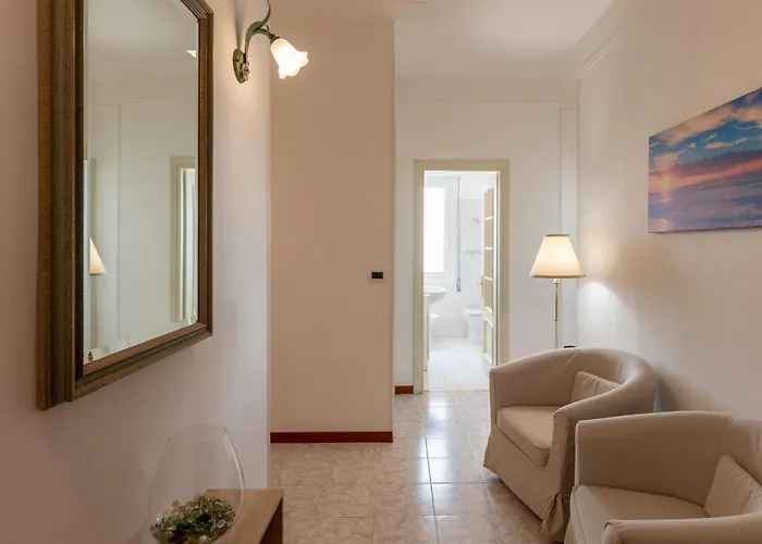 Guesthost - Penthouse With Terrace *